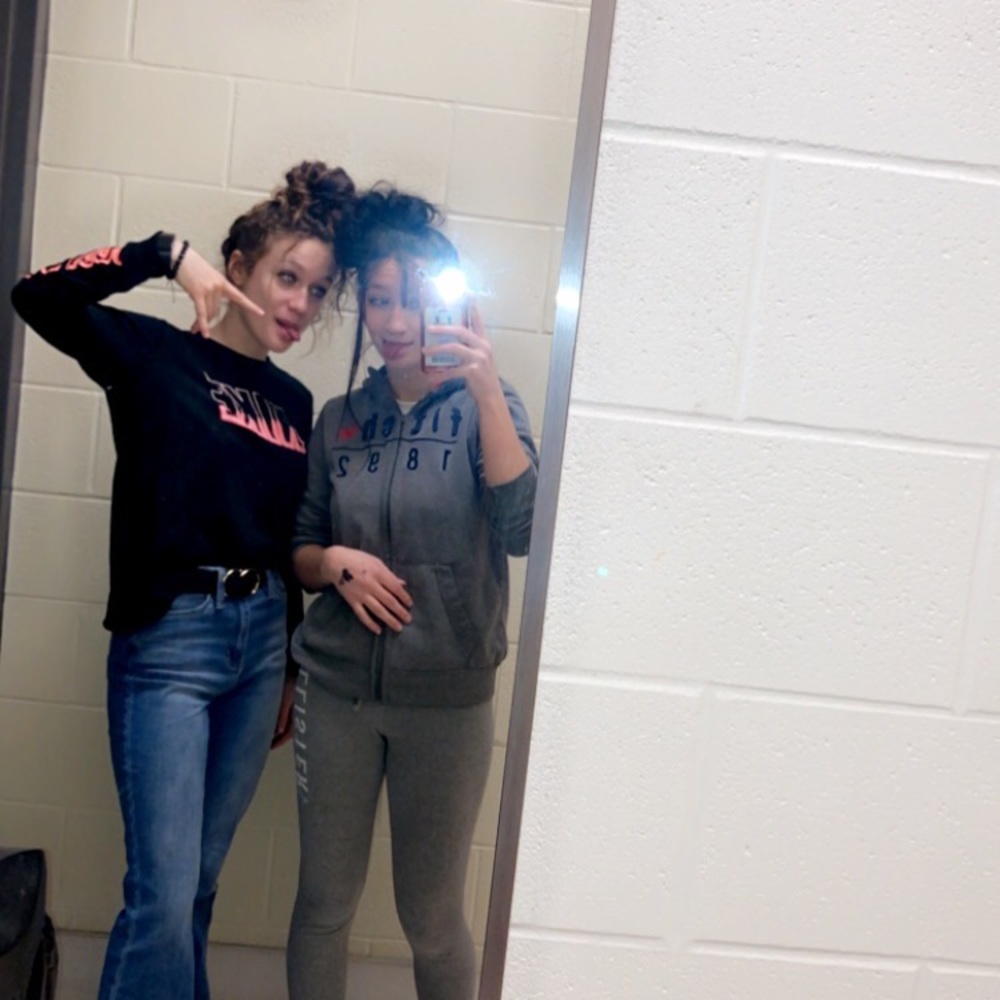 Meet your Posher, Mackenzie